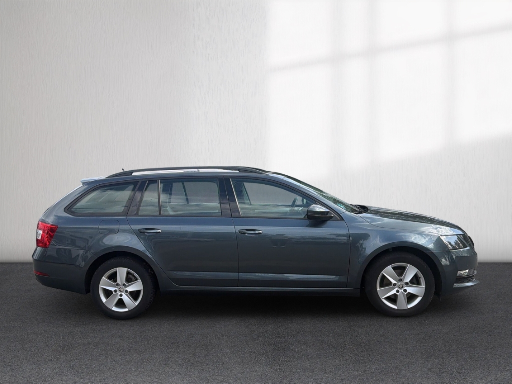Fahrzeugabbildung SKODA Octavia Combi 1.5 TSI ACT Ambition Allwetter SHZ Klima