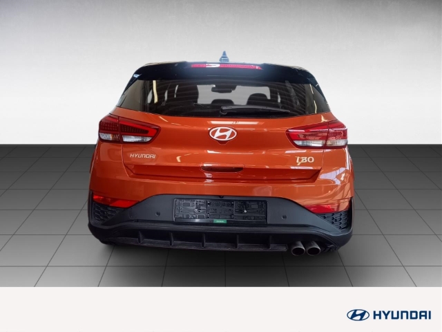 Fahrzeugabbildung Hyundai i30 FL 5-Trg 1.5 T-GDI 48V DCT N-Line Sitz-P MY25 Sportpaket Navi Digitales Cockpit