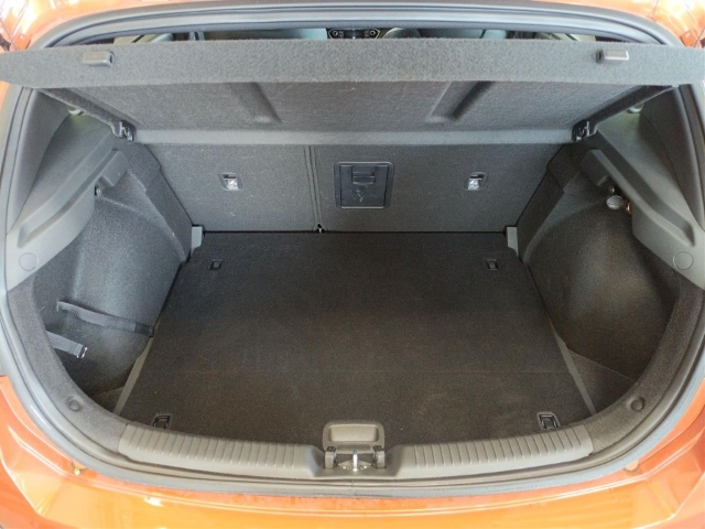 Fahrzeugabbildung Hyundai i30 FL 5-Trg 1.5 T-GDI 48V DCT N-Line Sitz-P MY25 Sportpaket Navi Digitales Cockpit