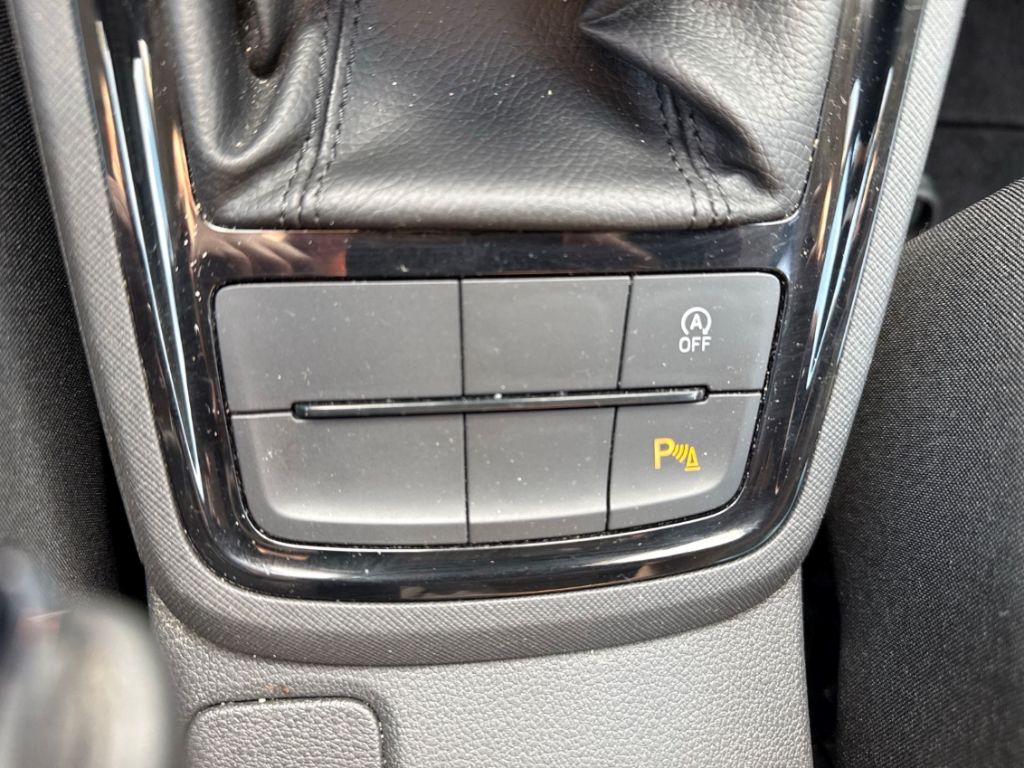 Fahrzeugabbildung SKODA Kamiq 1.0 TSI STYLE LED Navi Klima SHZ PDC LM17 Digitales Cockpit