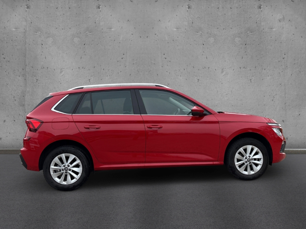 Fahrzeugabbildung SKODA Kamiq 1.0 TSI DSG Selection LED Alu PDC Kamera Tempomat AppCon.