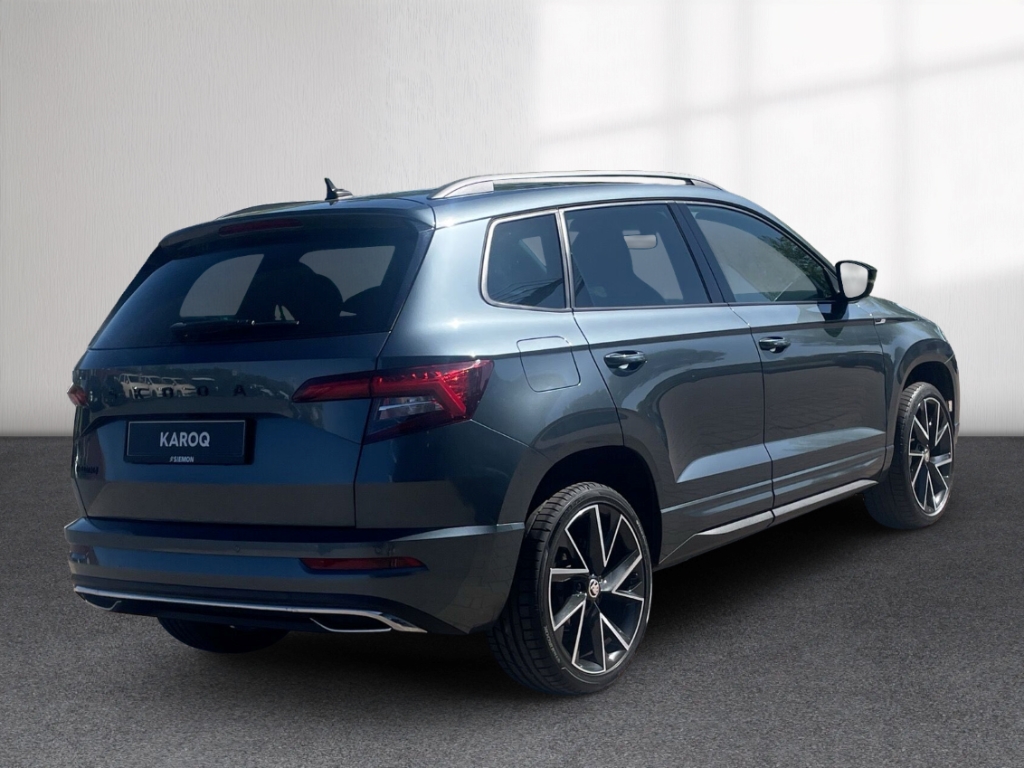 Fahrzeugabbildung SKODA Karoq Sportline ACC NAV KLIMA SHZ PDC Temp LED