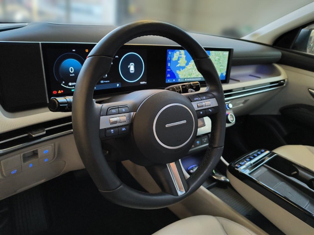 Fahrzeugabbildung Hyundai TUCSON FL PHEV 1.6 AT 4WD MY25 Prime ECS Assist-P MATRIX-LED Leder Digitales Cockpit Soundsystem