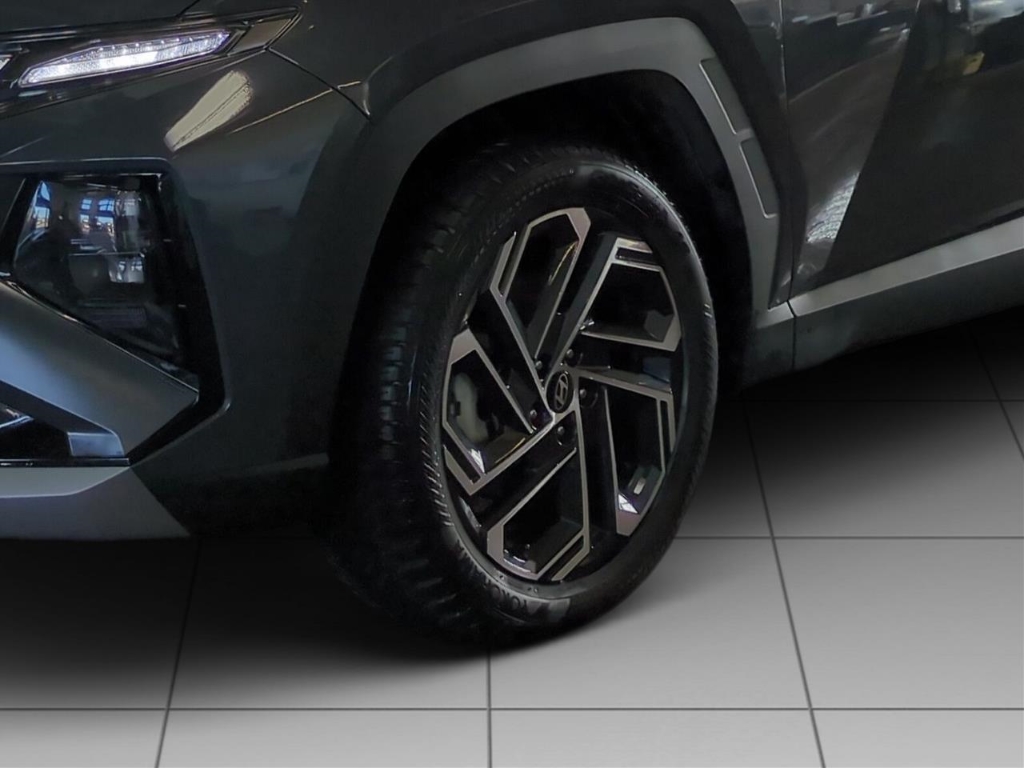 Fahrzeugabbildung Hyundai TUCSON FL PHEV 1.6 AT 4WD MY25 Prime ECS Assist-P MATRIX-LED Leder Digitales Cockpit