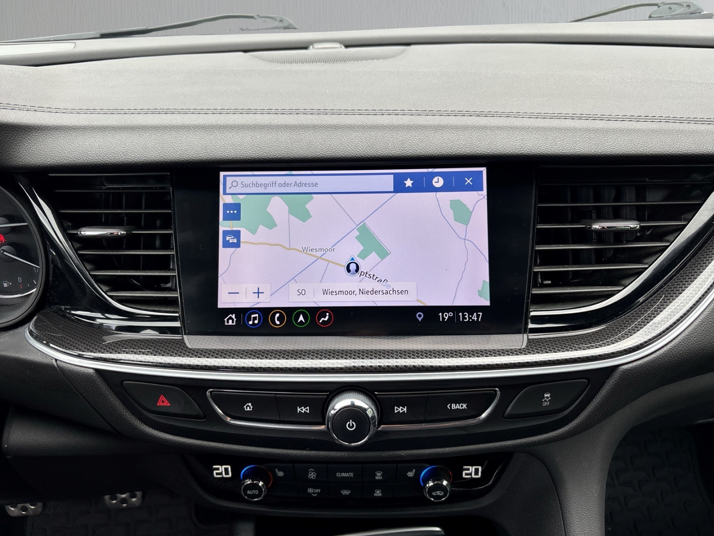 Fahrzeugabbildung Opel Insignia B Sports Tourer Elegance 2.0 D AHK Pano Navi