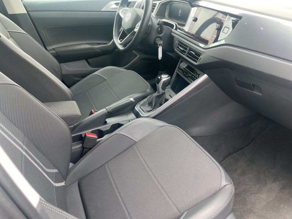 Fahrzeugabbildung Volkswagen Taigo 1.0 TSI DSG Style IQ.LIGHT Kamera ACC PDC