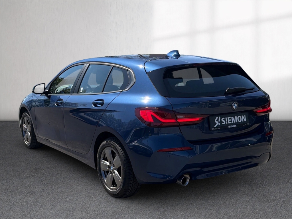 Fahrzeugabbildung BMW 118 i steptronic Advantage VirtCo Tempo SHZ PDC