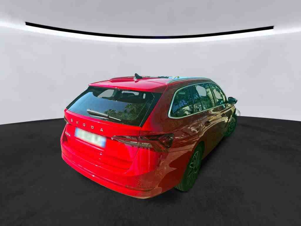 Fahrzeugabbildung SKODA Octavia Combi 4x4 2.0TDI Style Navi AHK Pano Mat AD AHK-klappbar Digitales Cockpit