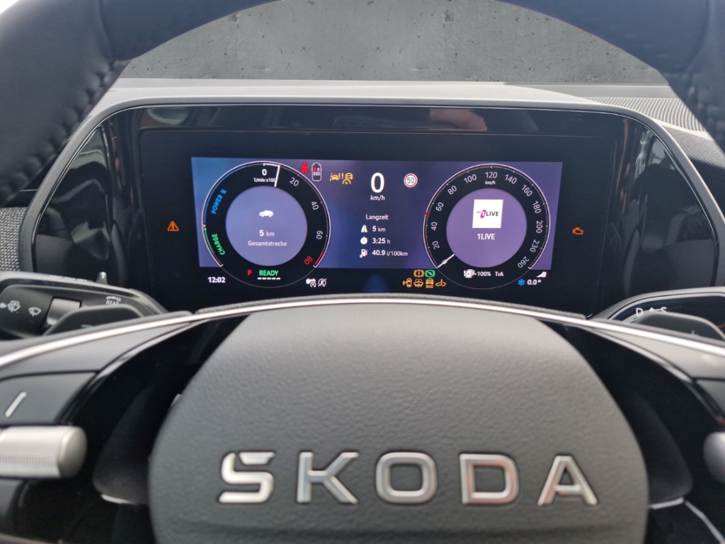 Fahrzeugabbildung SKODA Kodiaq Skoda 1.5 TSI iV DSG LED AHK Navi