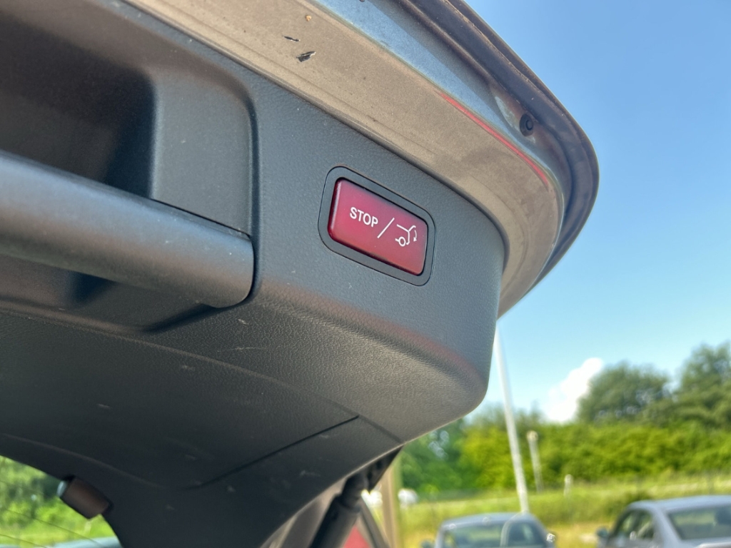 Fahrzeugabbildung Mercedes-Benz GLA 200 7-DCT Urban WKR AHK Navi LED Night-P el.Heckklappe Keyless