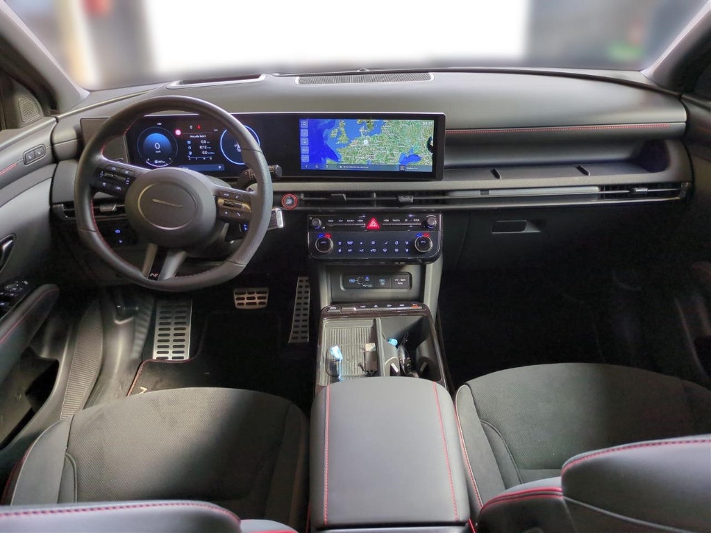 Fahrzeugabbildung Hyundai TUCSON FL PHEV 1.6 AT 4WD MY25 N-LINE Sitz-P AHK Panorama Assist-P. MATRIX-LED Navi