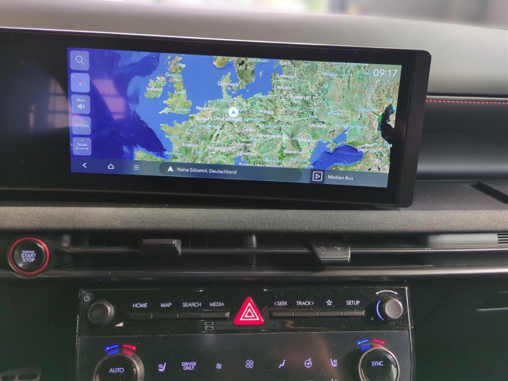Fahrzeugabbildung Hyundai TUCSON FL PHEV 1.6 AT 4WD MY25 N-LINE Sitz-P AHK Panorama Assist-P. MATRIX-LED Navi