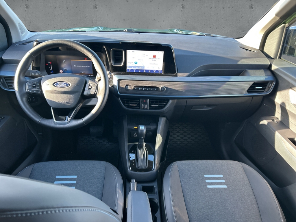 Fahrzeugabbildung Ford Tourneo Courier Active DCT Navi ACC Winter SHZ PDCv+h Temp