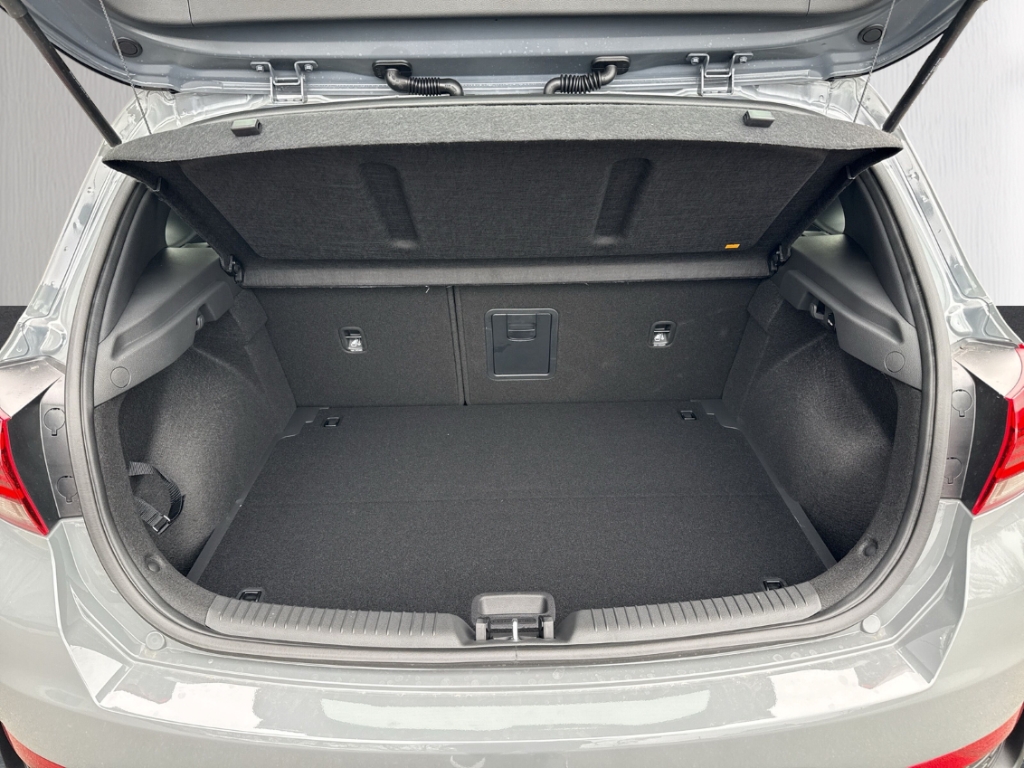 Fahrzeugabbildung Hyundai i30 FL 5-trg MY26 1.6 T-GDi DCT N-Line Panorama Navi Digitales Cockpit LED Apple
