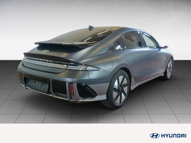 Fahrzeugabbildung Hyundai IONIQ 6 77,4kWh 4WD UNIQ Digi-Spiegel Schiebedach HUD Navi Digitales Cockpit Memory Sitze