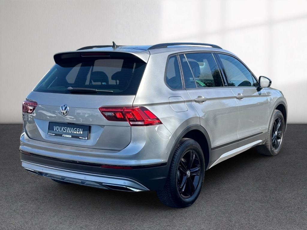Fahrzeugabbildung Volkswagen Tiguan 4Motion 2.0 Offroad ACC SHZ PDCv+h LED Color