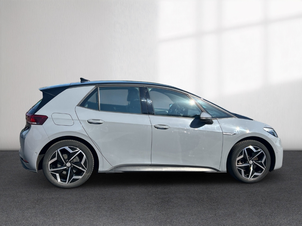 Fahrzeugabbildung Volkswagen ID.3 Pro Performance 58kWh KeyL SHZ LHZ Navi ACC
