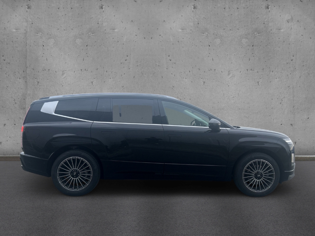 Fahrzeugabbildung Hyundai IONIQ 9 110kWh 4WD Performance UNIQ 7-Sitze Panorama HUD Navi Leder Digitales Cockpit