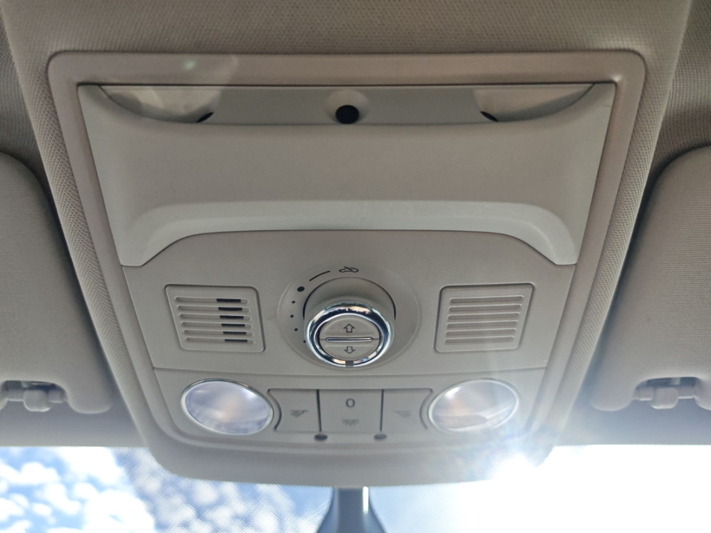 Fahrzeugabbildung SEAT Leon 1.4 TSI FR ST El. Panodach Navi Sperrdiff. Apple CarPlay Android Auto Mehrzonenklima