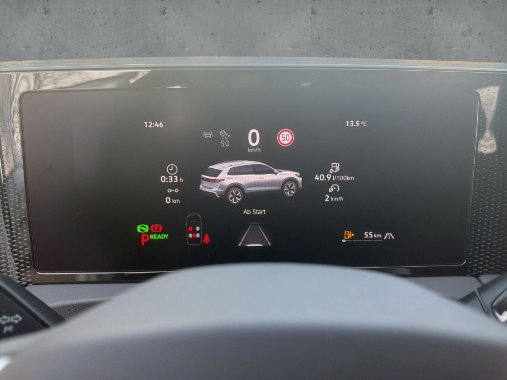 Fahrzeugabbildung Volkswagen Tiguan 1.5 eTSI DSG Energy AHK Navi ACC AreaView