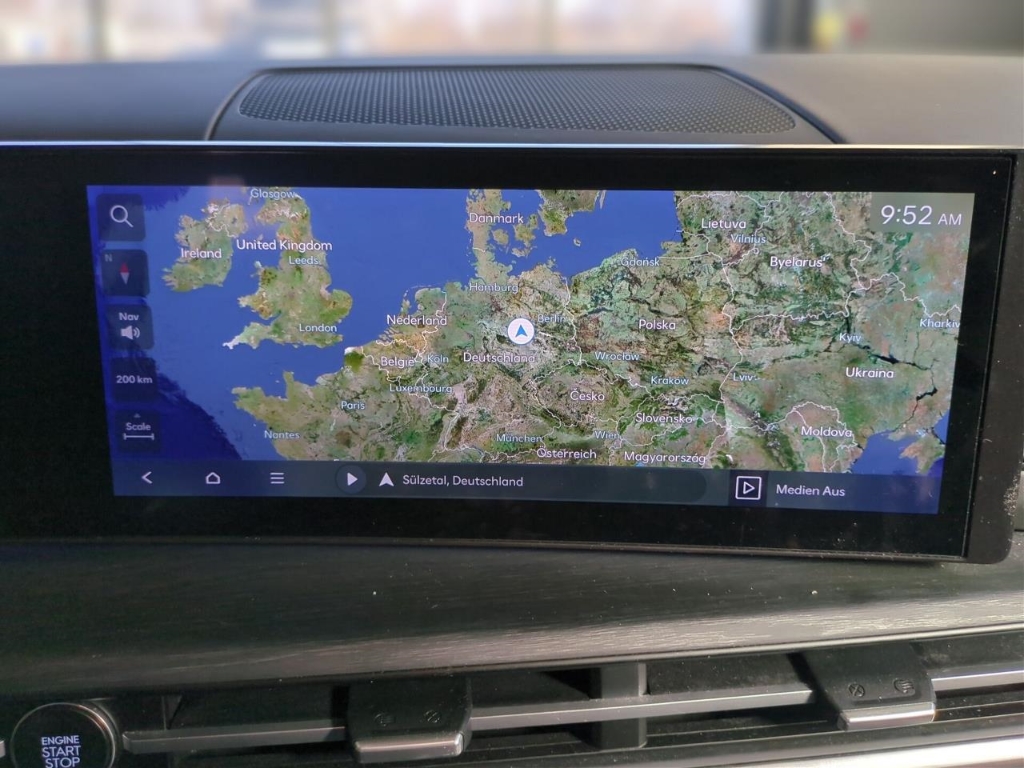 Fahrzeugabbildung Hyundai SANTA FE HEV 1.6 T-GDI AT 2WD Signature Dig Key 5-Sitze MY25 Niveau Navi Leder Digitales Cockpit