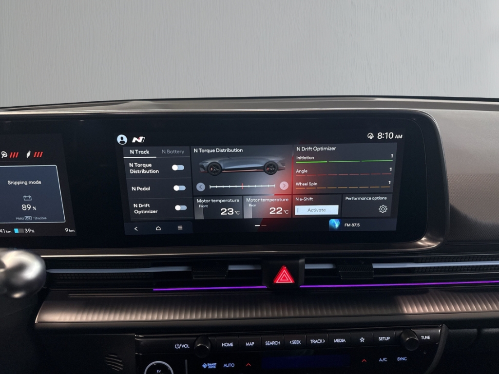 Fahrzeugabbildung Hyundai IONIQ 6 N Performance Sitz-P Schiebedach MY26 84kWh 4WD Sportpaket HUD AD StandHZG Navi Leder
