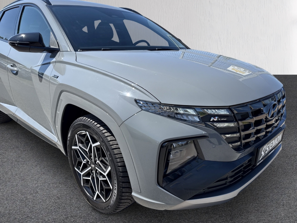 Fahrzeugabbildung Hyundai TUCSON 1.6 T-GDi DCT 4WD 48V N-Line Assist-P Sitz-P ECS AHK Allwetter Navi Digitales Cockpit