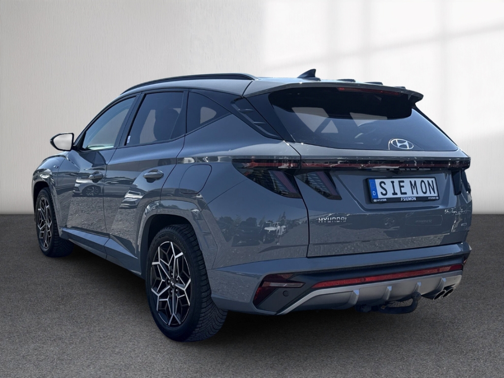 Fahrzeugabbildung Hyundai TUCSON 1.6 T-GDi DCT 4WD 48V N-Line Assist-P Sitz-P ECS AHK Allwetter Navi Digitales Cockpit