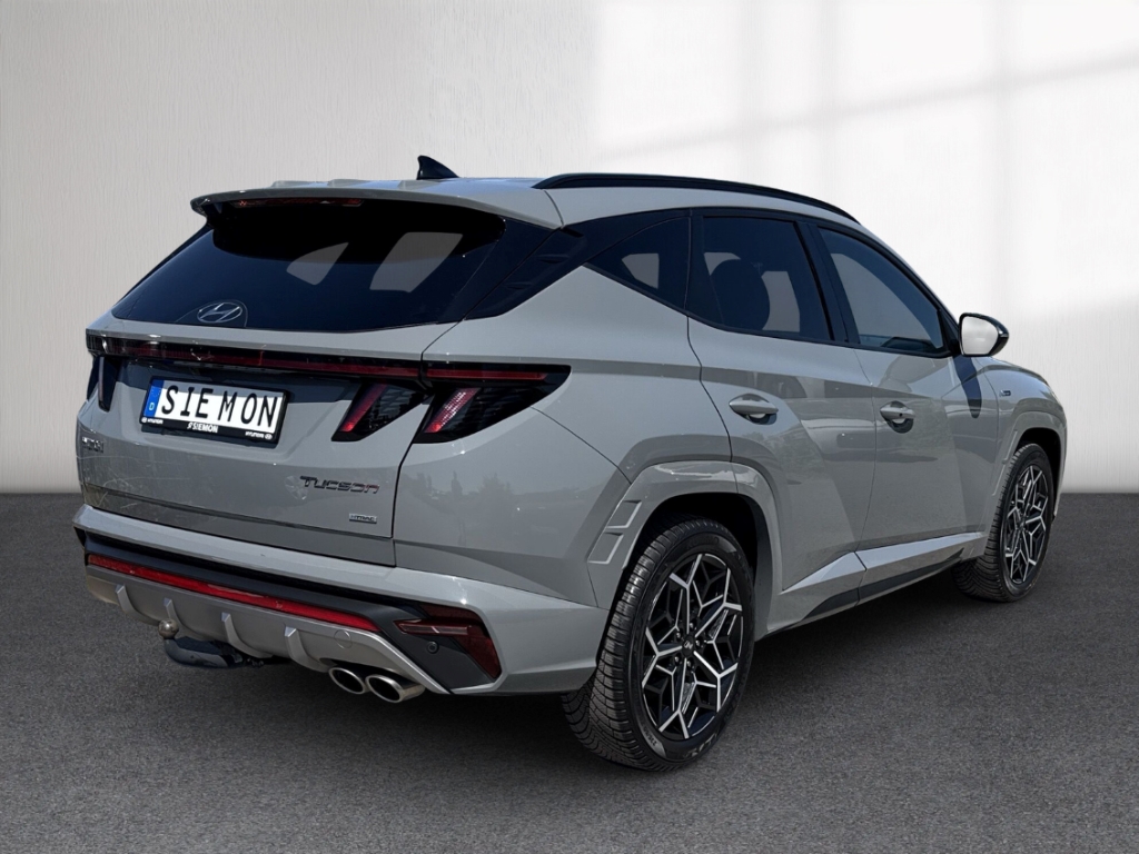 Fahrzeugabbildung Hyundai TUCSON 1.6 T-GDi DCT 4WD 48V N-Line Assist-P Sitz-P ECS AHK Allwetter Navi Digitales Cockpit