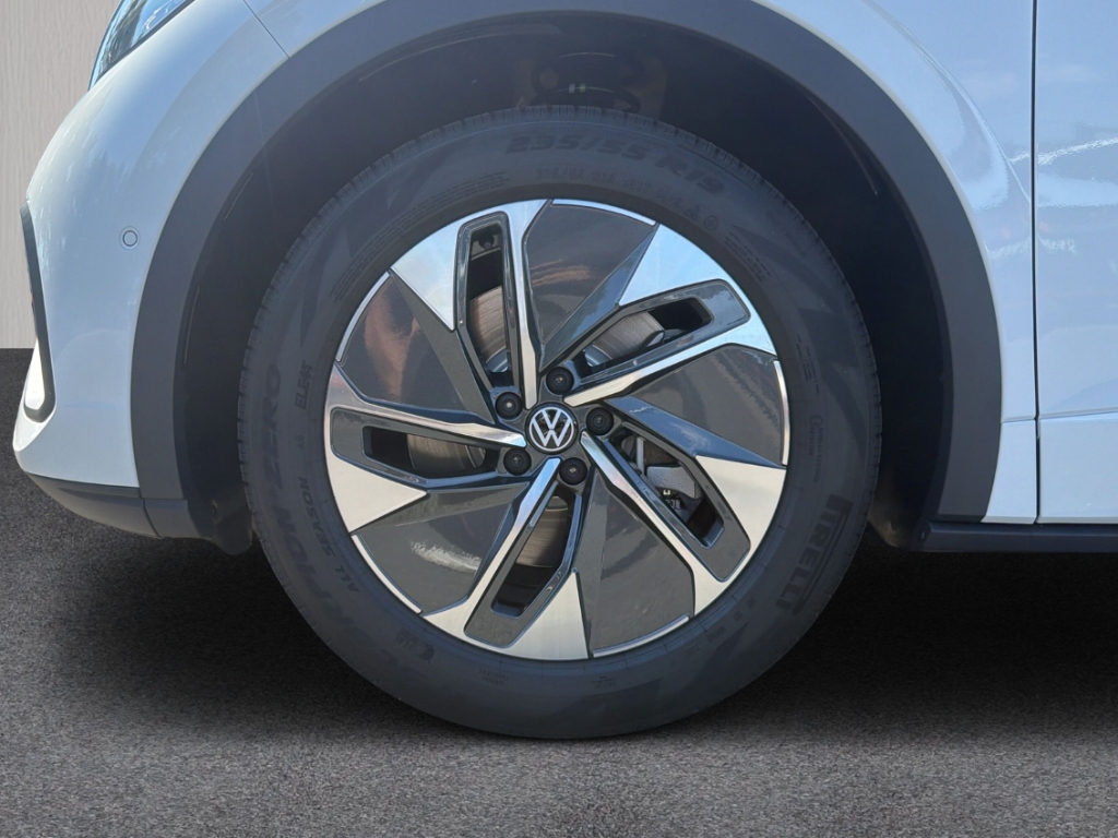 Fahrzeugabbildung Volkswagen ID.5 Pro ENERGY AHK IQ.DRIVE InnovationPro LM19