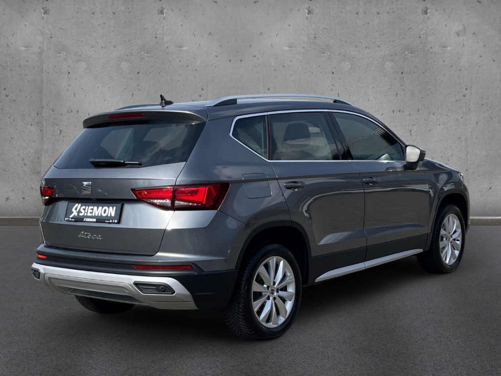 Fahrzeugabbildung SEAT Ateca 1.5 TSI DSG Xperience NAVI GJR Full Link Winterpaket LED