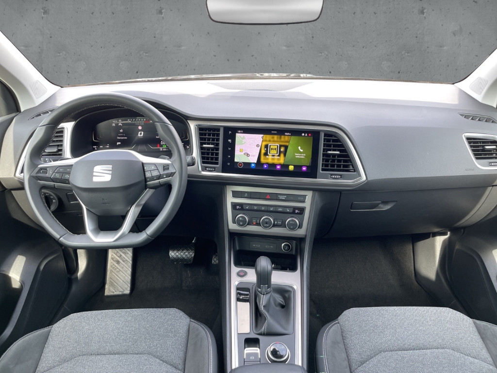 Fahrzeugabbildung SEAT Ateca 1.5 TSI DSG Xperience NAVI GJR Full Link Winterpaket LED