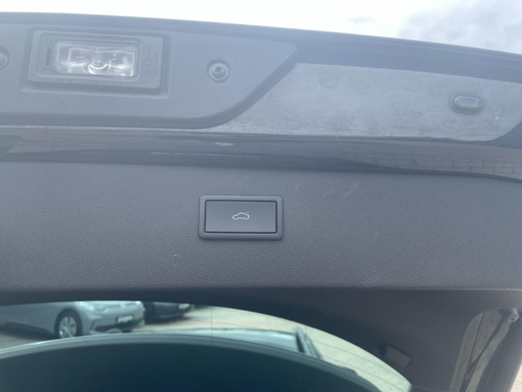 Fahrzeugabbildung CUPRA Formentor VZ5 4Drive MatrixLED ACC el.HKL SHZ LHZ
