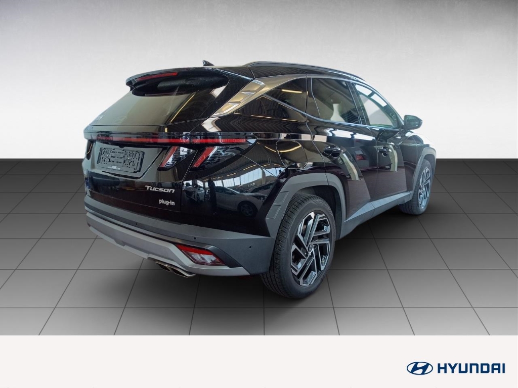Fahrzeugabbildung Hyundai TUCSON FL PHEV 1.6 AT 4WD MY25 Prime ECS Assist-P MATRIX-LED Leder Digitales Cockpit