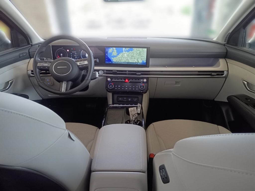 Fahrzeugabbildung Hyundai TUCSON FL PHEV 1.6 AT 4WD MY25 Prime ECS Assist-P MATRIX-LED Leder Digitales Cockpit