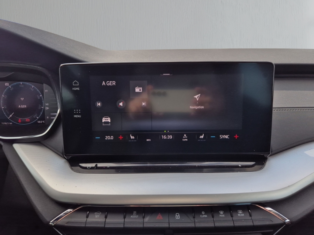Fahrzeugabbildung SKODA Octavia Clever 2.0 TDI SHZ Temp Klima PDCv+h LED