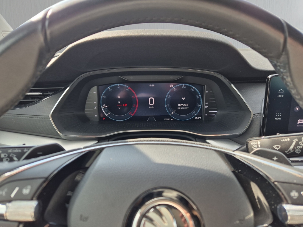 Fahrzeugabbildung SKODA Octavia Clever 2.0 TDI SHZ Temp Klima PDCv+h LED