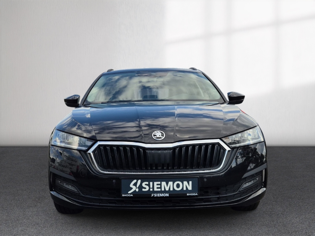 Fahrzeugabbildung SKODA Octavia Clever 2.0 TDI SHZ Temp Klima PDCv+h LED