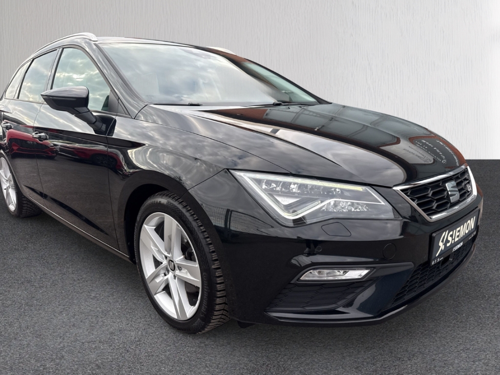 Fahrzeugabbildung SEAT Leon ST 1.5 TSI DSG FR Navi ACC LED RKam KeyLess Allwetter