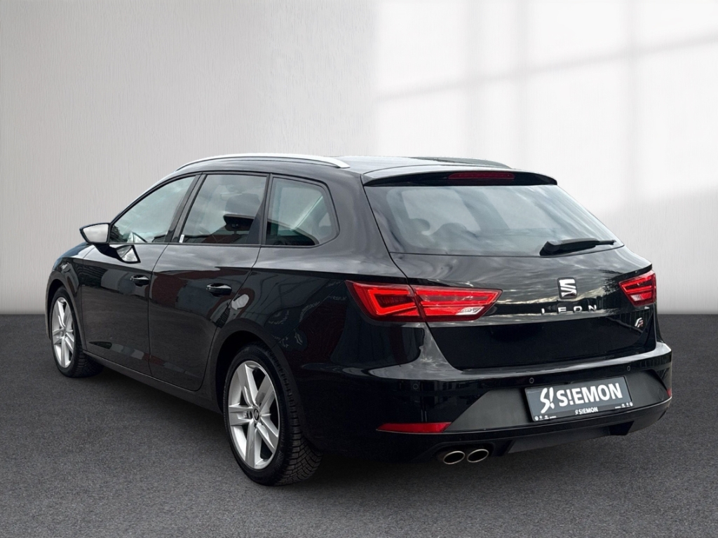 Fahrzeugabbildung SEAT Leon ST 1.5 TSI DSG FR Navi ACC LED RKam KeyLess Allwetter