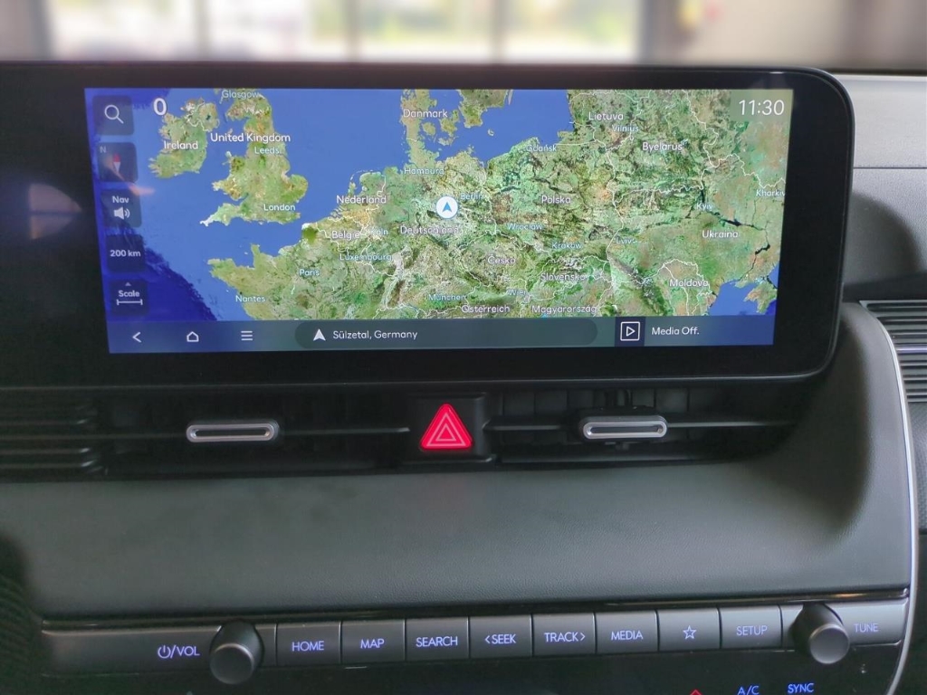 Fahrzeugabbildung Hyundai IONIQ 5 FL 84kWh 2WD MY25 DYNAMIQ el. Heckklappe Navi Digitales Cockpit LED ACC Apple CarPlay
