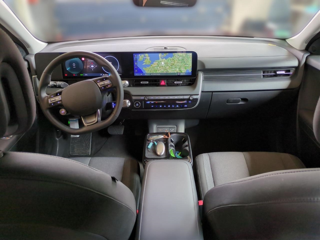 Fahrzeugabbildung Hyundai IONIQ 5 FL 84kWh 2WD MY25 DYNAMIQ el. Heckklappe Navi Digitales Cockpit LED ACC Apple CarPlay