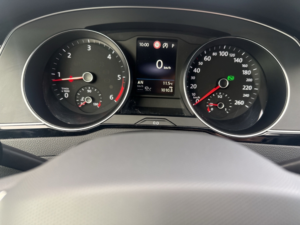 Fahrzeugabbildung Volkswagen Passat Alltrack 4Motion 2.0 TDI ACC Matrix Kamera Massag StandHZG AHK-klappbar