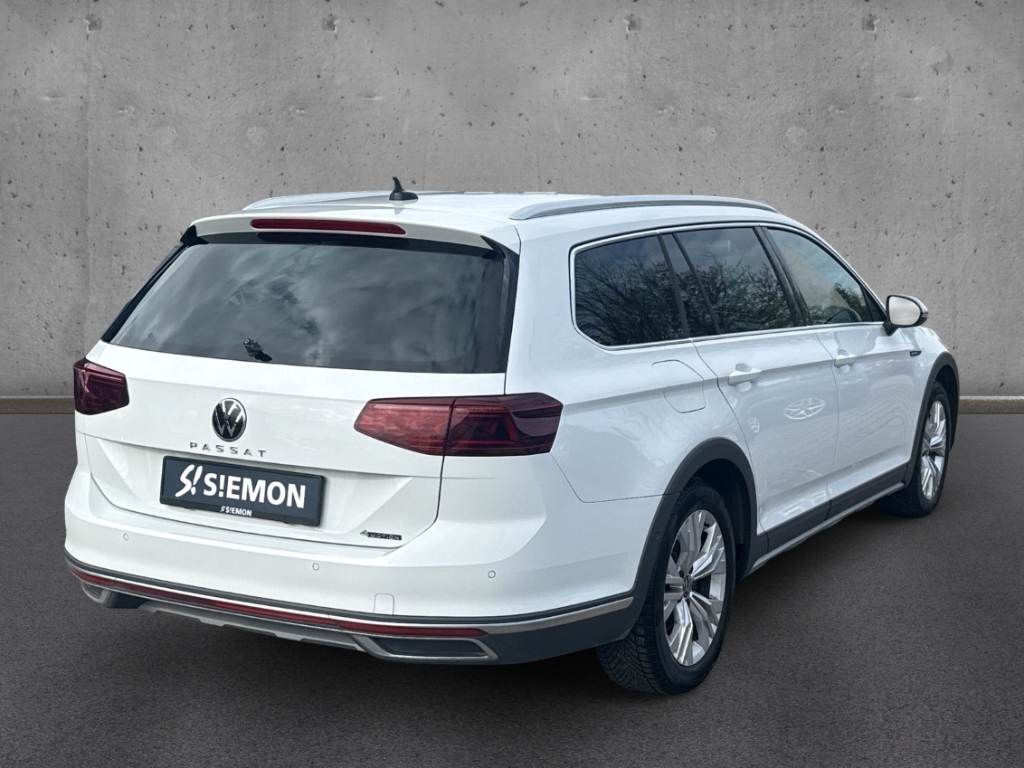 Fahrzeugabbildung Volkswagen Passat Alltrack 4Motion 2.0 TDI ACC Matrix Kamera Massag StandHZG AHK-klappbar