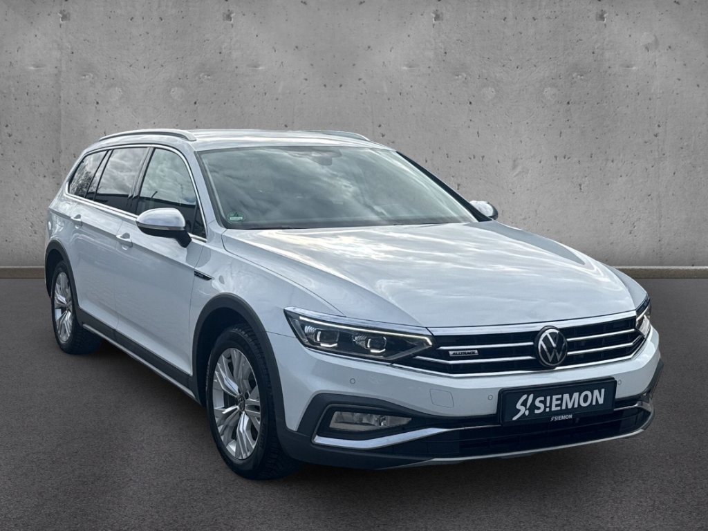 Fahrzeugabbildung Volkswagen Passat Alltrack 4Motion 2.0 TDI ACC Matrix Kamera Massag StandHZG AHK-klappbar