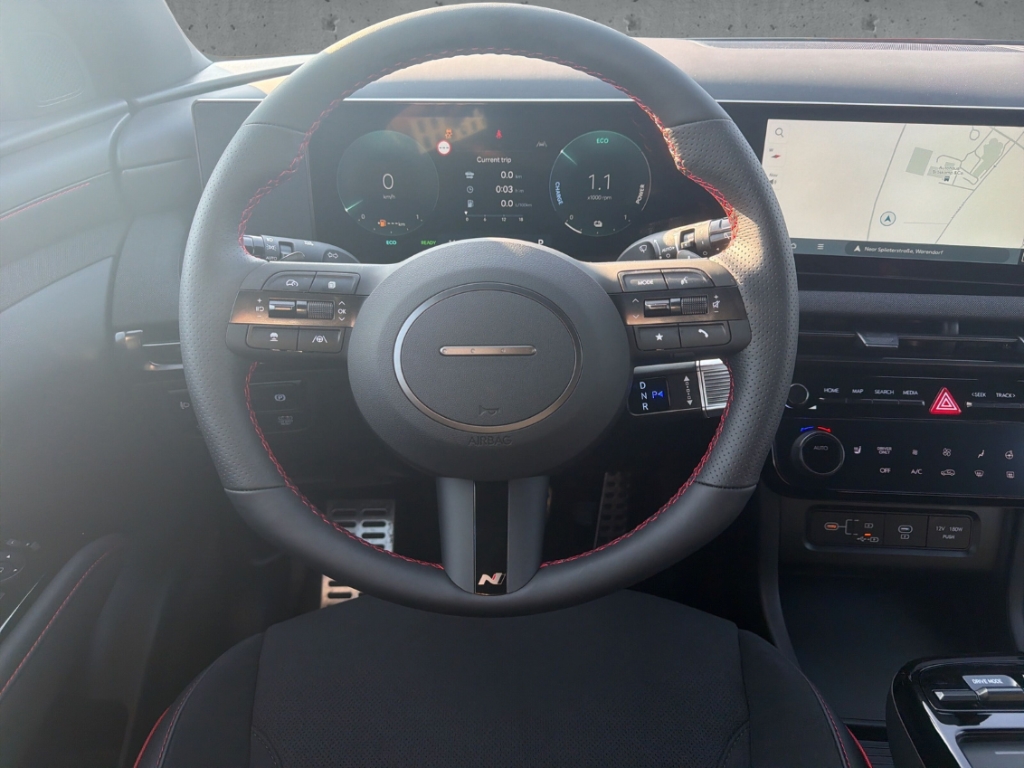 Fahrzeugabbildung Hyundai TUCSON FL MY26 1.6 HEV AT 2WD N-Line Navi Digitales Cockpit LED ACC