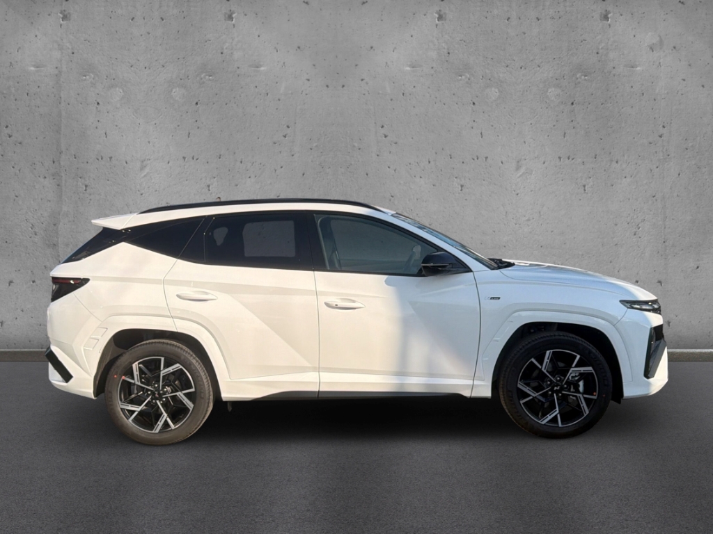 Fahrzeugabbildung Hyundai TUCSON FL MY26 1.6 HEV AT 2WD N-Line Navi Digitales Cockpit LED ACC