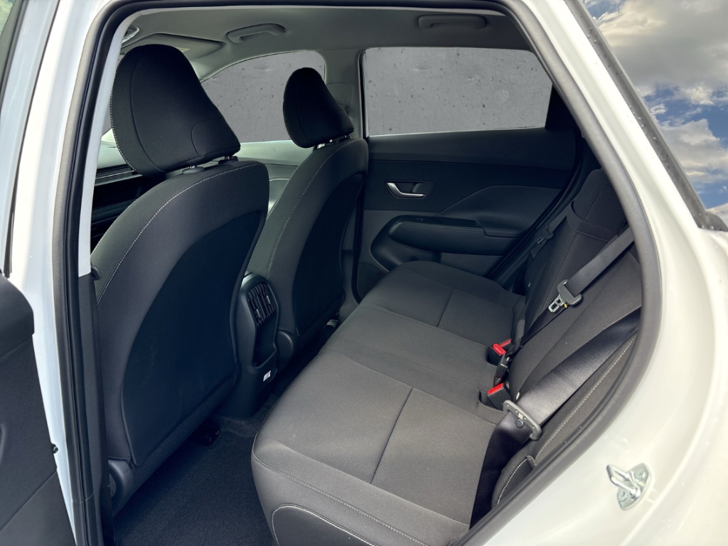 Fahrzeugabbildung Hyundai KONA SX2 MY27 65kWh TREND Wärmepumpe Navi digitales Cockpit LED ACC Apple CarPlay