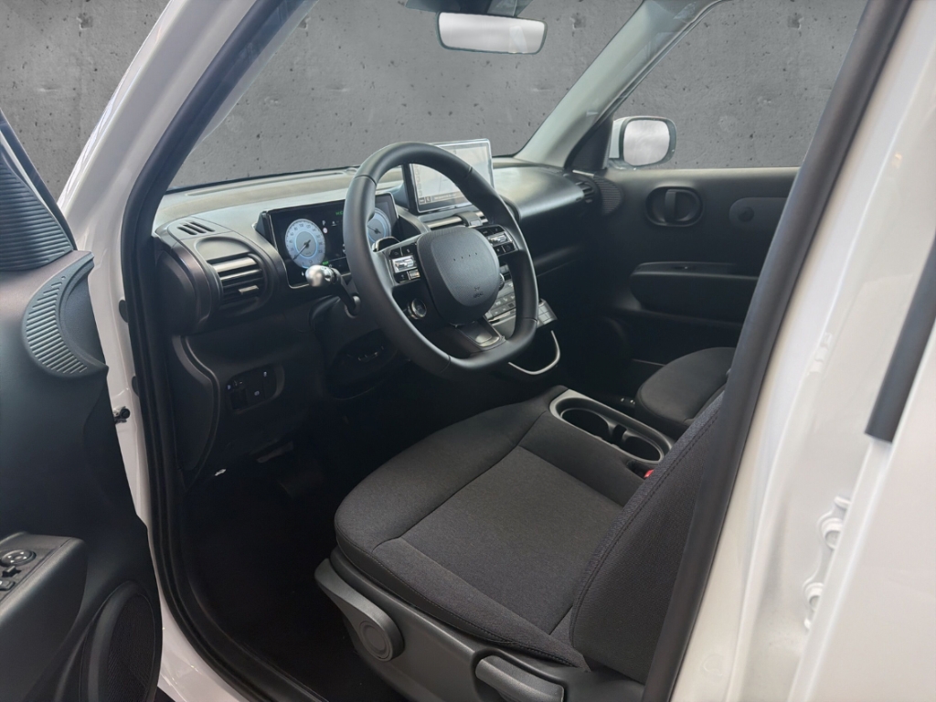 Fahrzeugabbildung Hyundai INSTER EV 42kWh SELECT Navi ACC Apple CarPlay Android Auto Klimaautom Musikstreaming DAB Keyless Entry