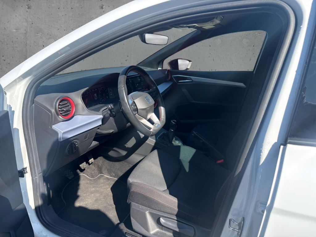 Fahrzeugabbildung SEAT Ibiza FR 1.0 TSI LED NAVI PDC Klima Sport FrontAss